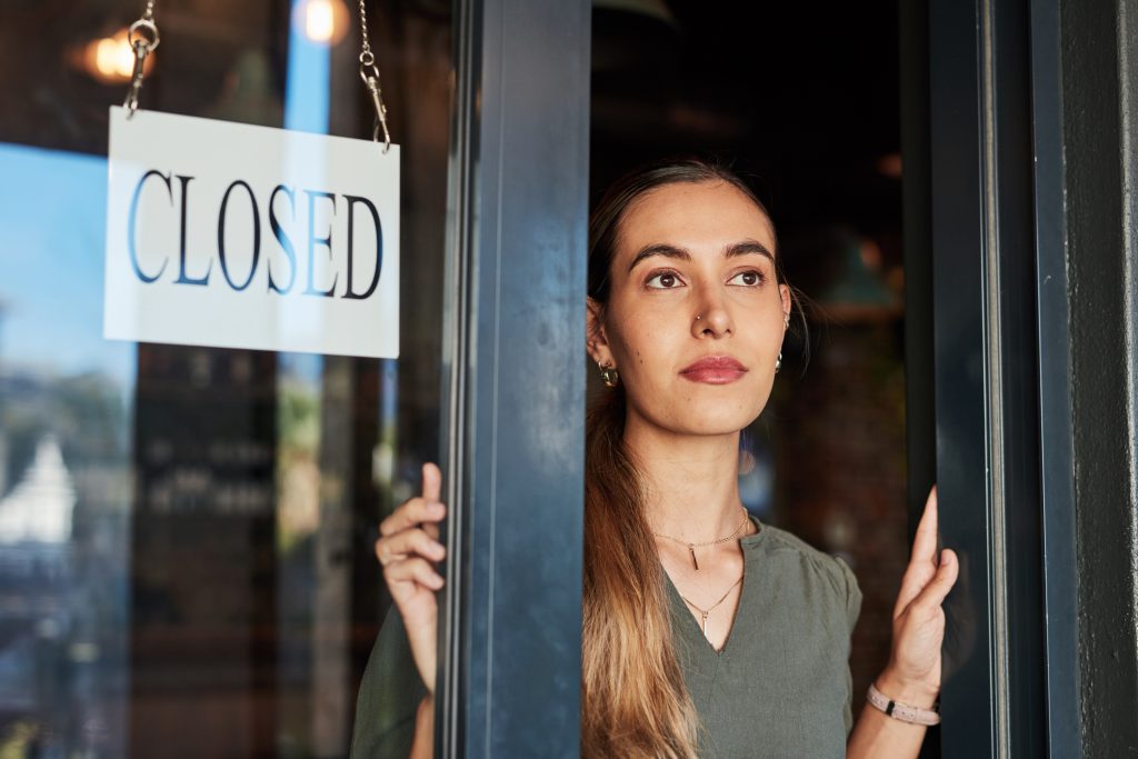 Closed shop sign